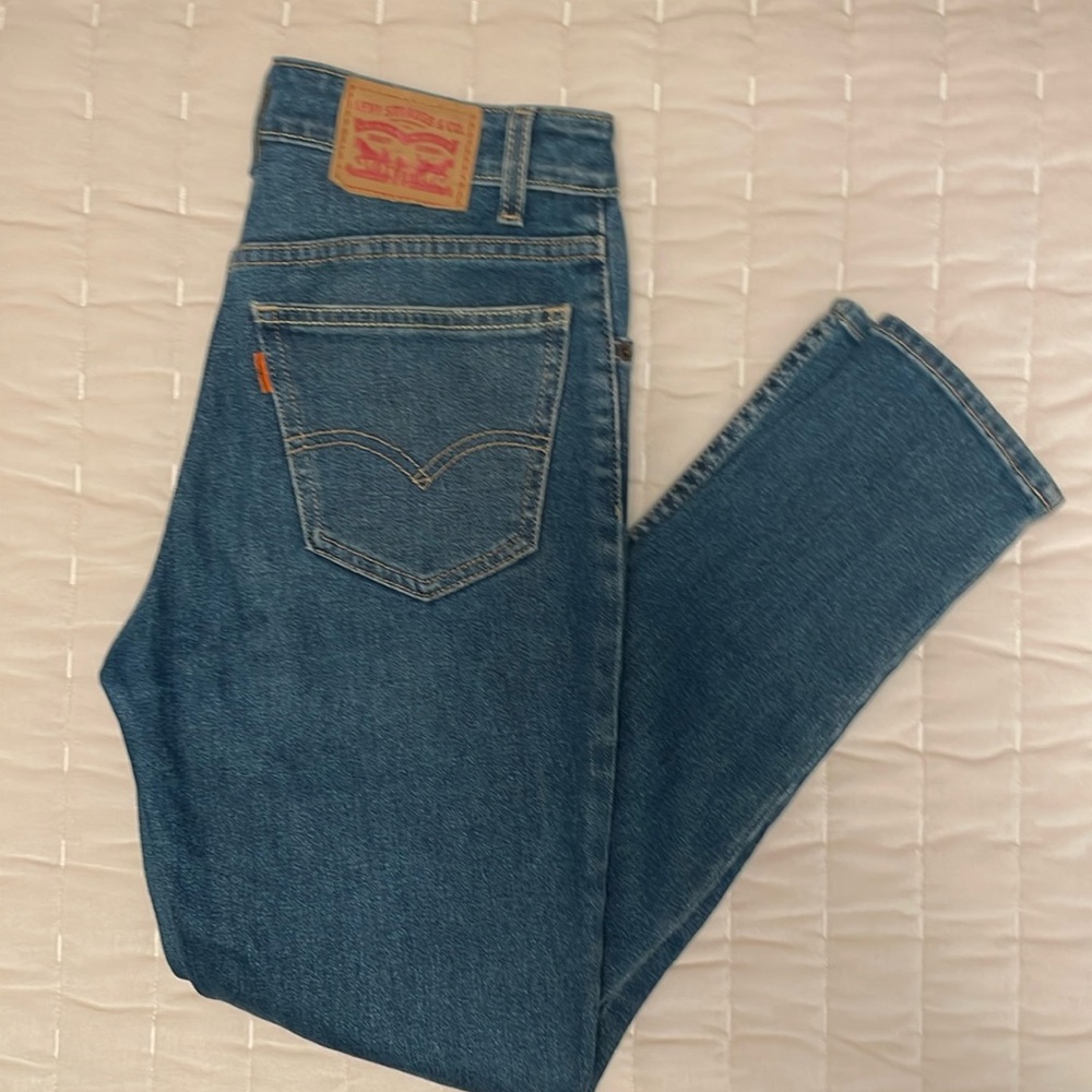 Levi’s 721 Vintage High Rise Jeans (size 26)